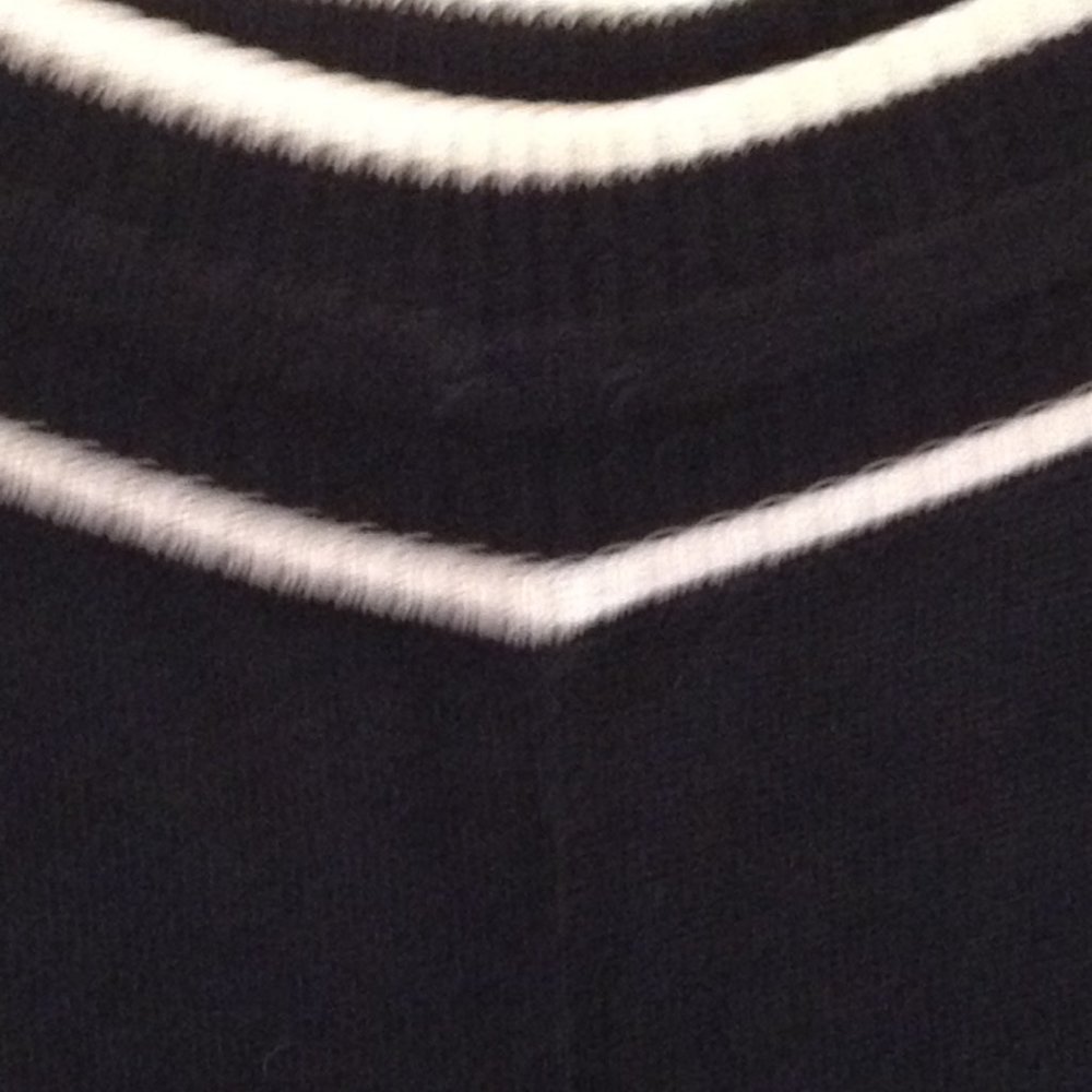 Escada 2 pc summer pantsuit PETITE  sz 8